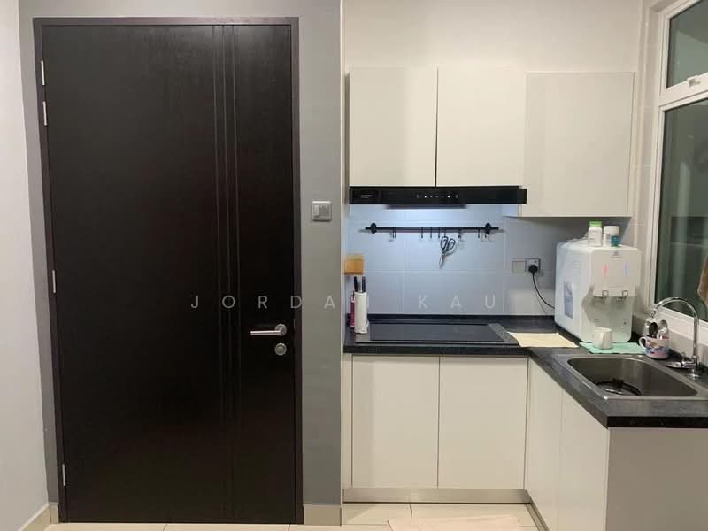 Servis Apartment untuk Disewa di Twin Danga Residence - Jordan Kau - Kitchen - PropertyGuru.com.my