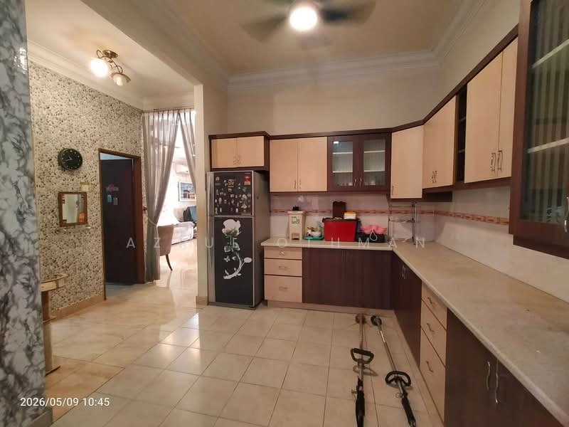 Semi-Detached House for Sale in Taman Kemuning (Senawang) - Azrul Othman - Kitchen - PropertyGuru.com.my