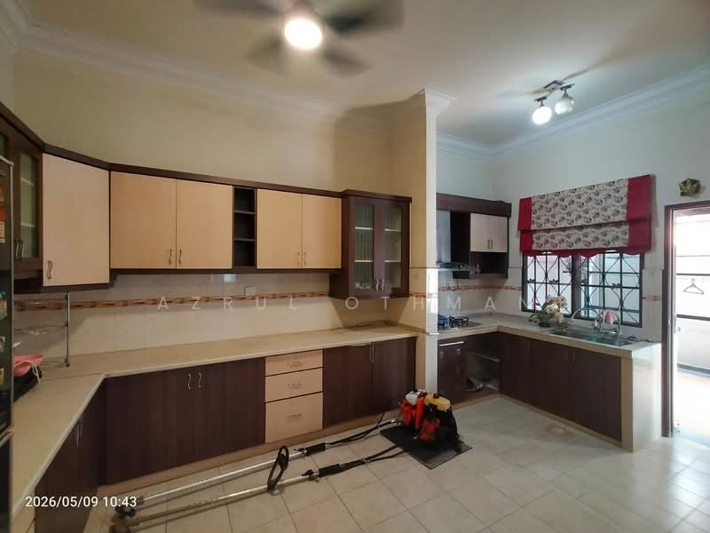 Semi-Detached House for Sale in Taman Kemuning (Senawang) - Azrul Othman - Kitchen - PropertyGuru.com.my