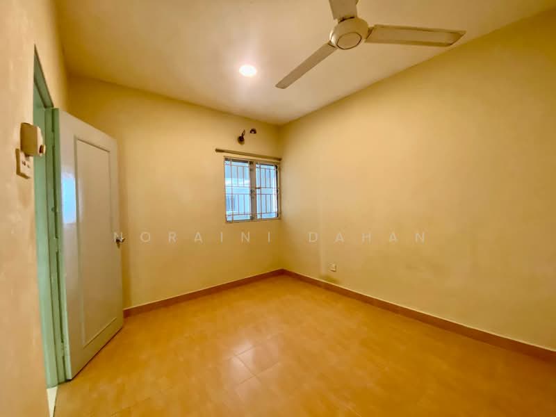 Kondominium untuk Dijual di Villa Makmur - Noraini Dahan - Interior - PropertyGuru.com.my