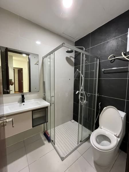 Condominium for Rent at Amberside @ Country Garden Danga Bay - Kyoris Loh - Bathroom - PropertyGuru.com.my