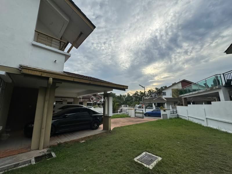 Rumah Berkembar untuk Dijual di Kota Emerald (Rawang) - Tom Yip - Exterior - PropertyGuru.com.my