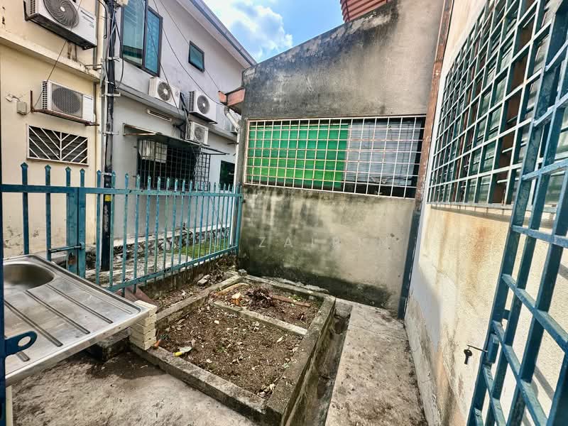 Rumah Teres 2 Tingkat untuk Dijual di Taman Bakti (Ampang) - M.J Zairin - Exterior - PropertyGuru.com.my