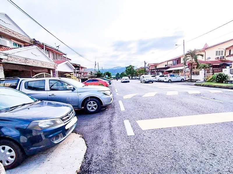 2-storey Terraced House for Sale in Ampang (Selangor) - M.J Zairin - Exterior - PropertyGuru.com.my
