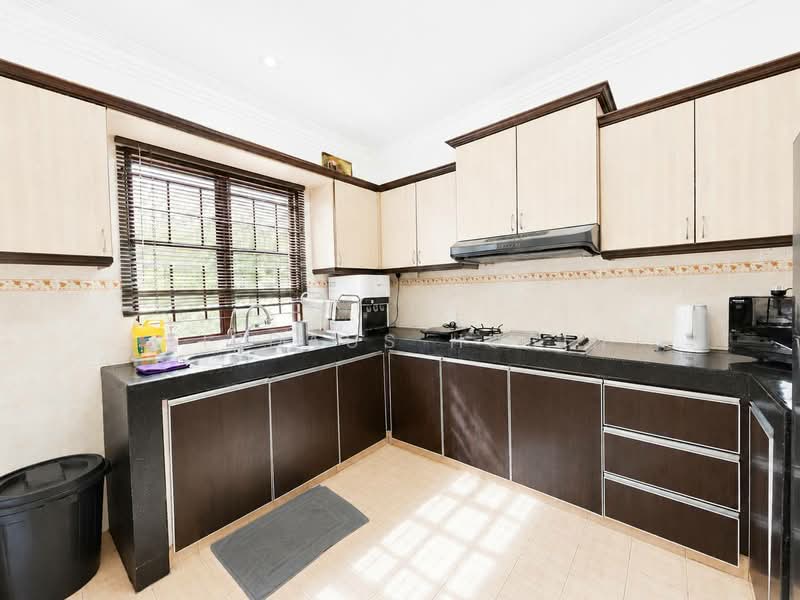Rumah Teres 2 Tingkat untuk Dijual di Seksyen 5 (Kota Damansara) - Firdaus Husin - Kitchen - PropertyGuru.com.my