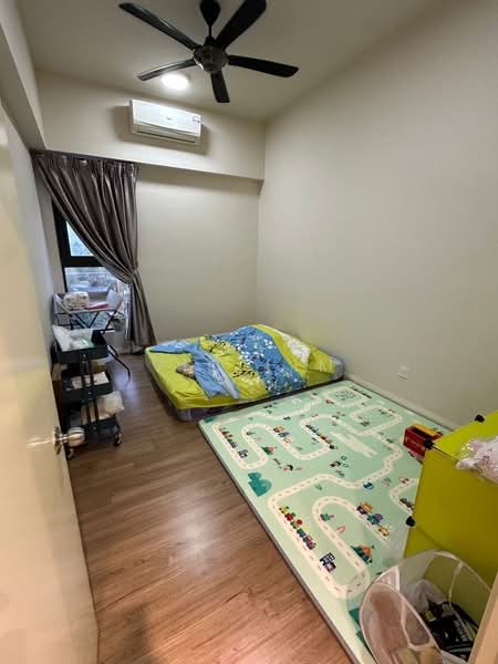 Kondominium untuk Dijual di The WaterEdge (Pinggiran Air) - Vic Lim - Bedroom - PropertyGuru.com.my