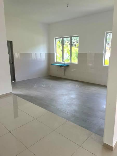 Bungalow for Sale in Kerdau (Pahang) - Amy Lew - Kitchen - PropertyGuru.com.my