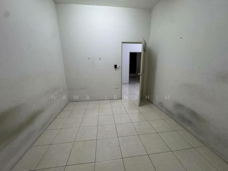 Terraced House for Sale in Bandar Mahkota Banting (Tanjong Duabelas) - Hawa Ibrahim - PropertyGuru.com.my