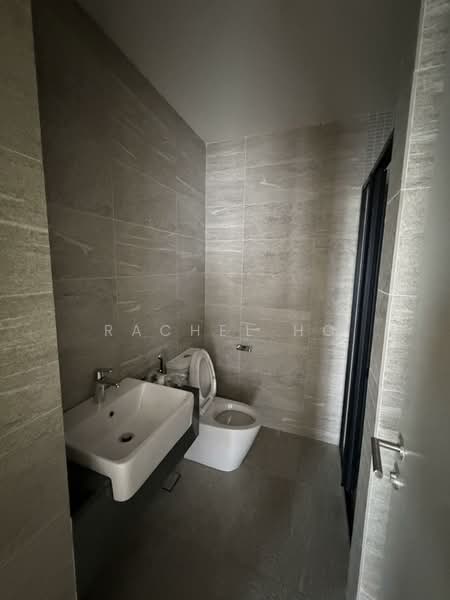 Service Residence for Sale at Edelweiss @ Tropicana Gardens - Rachel Ho - Bathroom - PropertyGuru.com.my