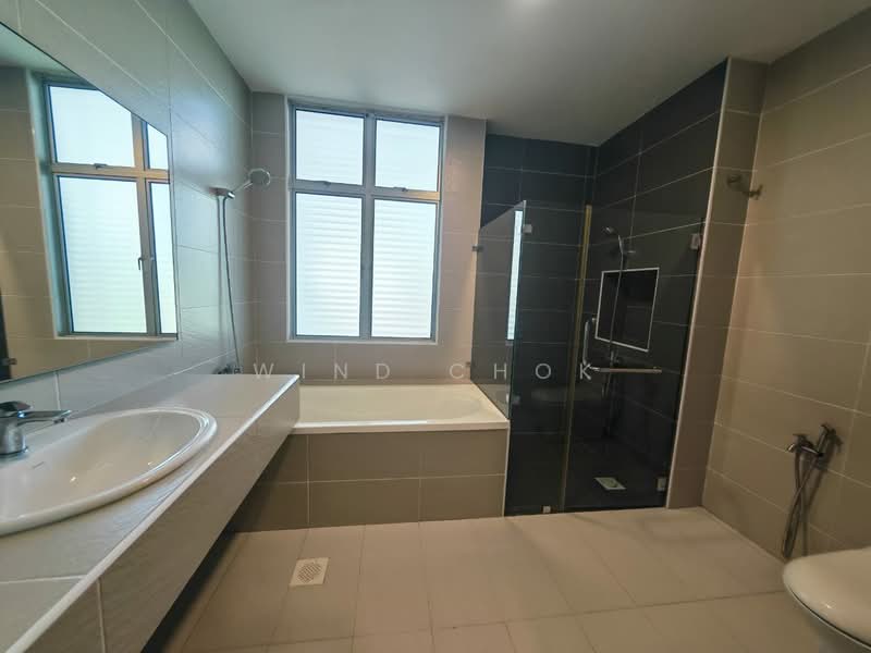 Semi-Detached House for Sale in Johor Bahru (Johor) - Wind Chok - Bathroom - PropertyGuru.com.my