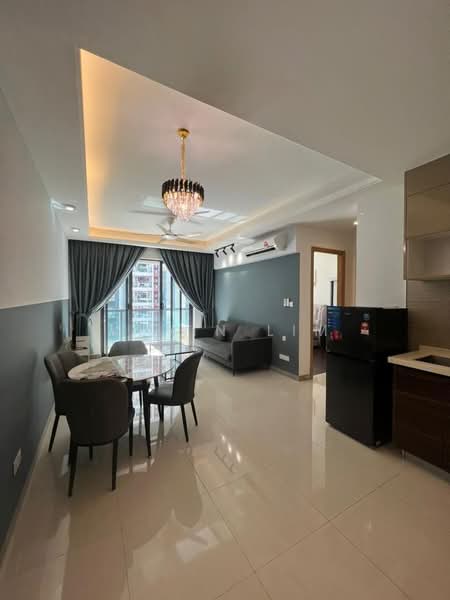 Servis Apartment untuk Disewa di R&F Princess Cove Phase 1 - Kevin Lim - Living Room - PropertyGuru.com.my