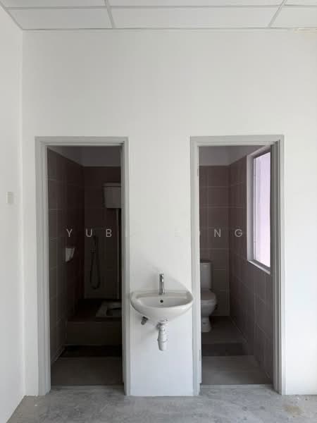 Shop / Office for Rent in Bandar Tasik Puteri (Rawang) - Yubi Leong - PropertyGuru.com.my