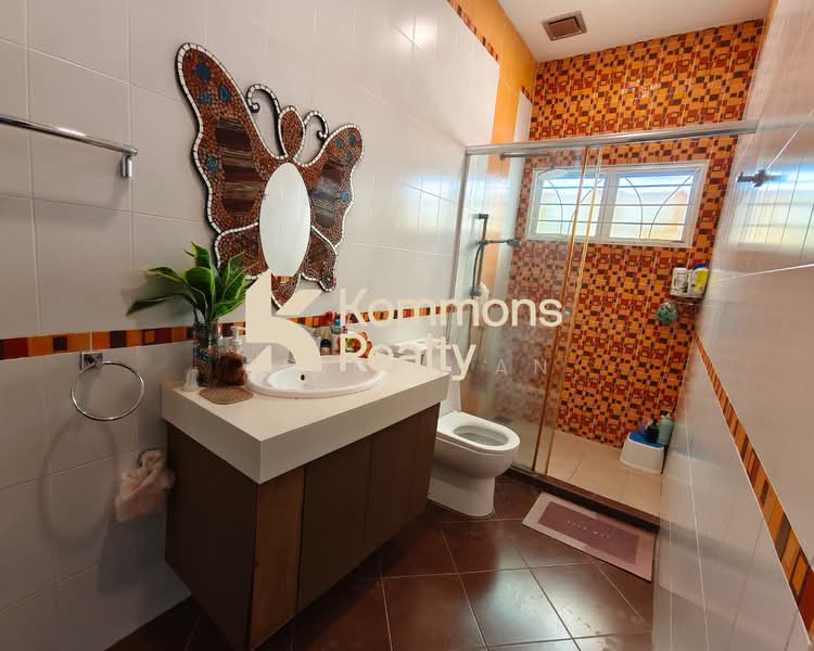 Rumah Teres 2 Tingkat untuk Dijual di Bangsar (Kuala Lumpur) - Cindy Tan - Bathroom - PropertyGuru.com.my