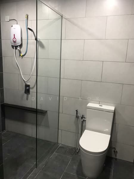 Service Residence for Sale at Paisley @ Tropicana Metropark - David Kok - Bathroom - PropertyGuru.com.my