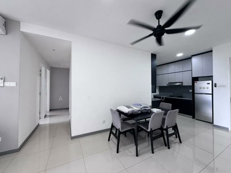 Servis Apartment untuk Dijual di United Point (Residensi Berpadu) - Alison Chiu - Dining Room - PropertyGuru.com.my