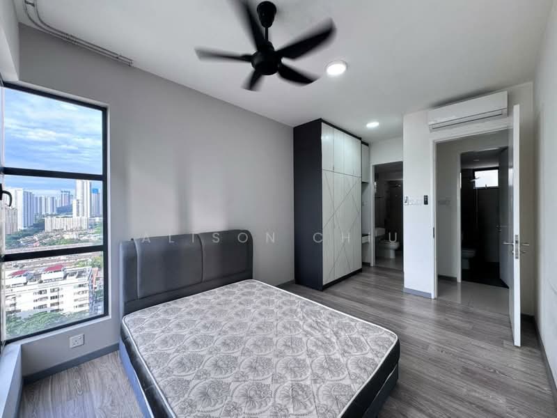 Servis Apartment untuk Dijual di United Point (Residensi Berpadu) - Alison Chiu - Bedroom - PropertyGuru.com.my