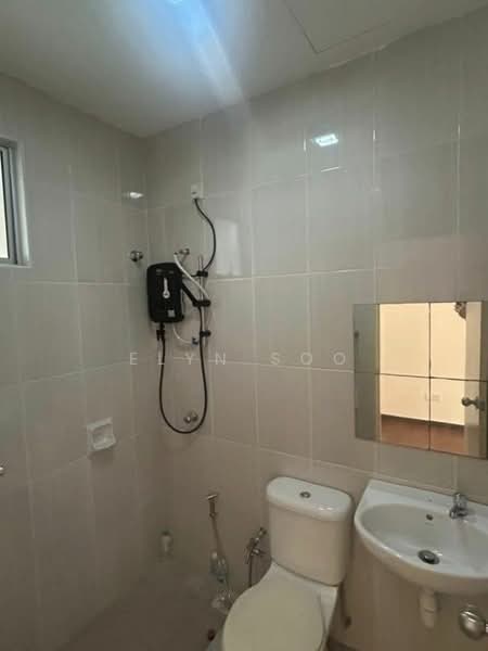 Rumah Teres 2 Tingkat untuk Disewa di Kemuning Utama (Shah Alam) - Elyn Soo - Bathroom - PropertyGuru.com.my
