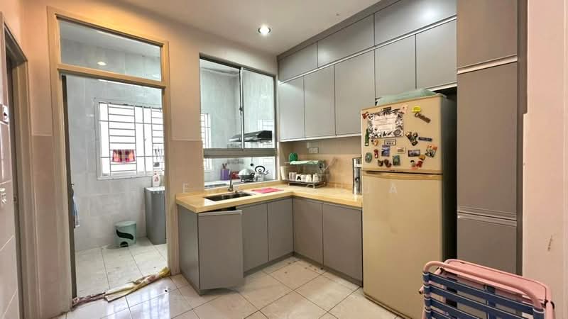 Rumah Teres 2.5 Tingkat untuk Dijual di Tebrau (Johor) - Merry Chua - Kitchen - PropertyGuru.com.my
