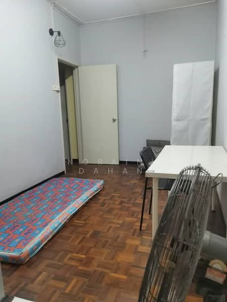 Rumah Teres untuk Dijual di Seksyen 32, Kemuning Green Ville (Shah Alam) - Noraini Dahan - Interior - PropertyGuru.com.my