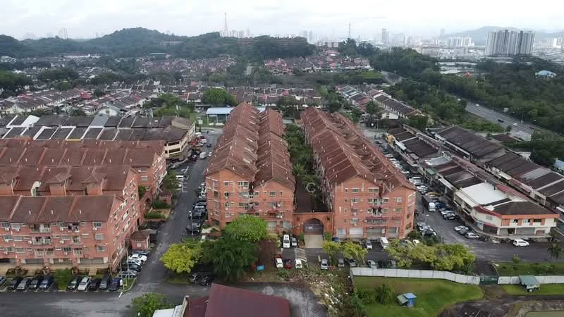 Terrace Factory for Sale in Seri Kembangan (Selangor) - Kenny Chin - Exterior - PropertyGuru.com.my