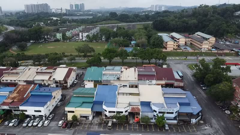 Terrace Factory for Sale in Seri Kembangan (Selangor) - Kenny Chin - Exterior - PropertyGuru.com.my