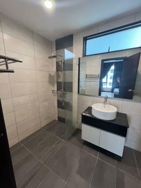 Service Residence for Sale at Molek Regency - Jensen Goh - Bathroom - PropertyGuru.com.my