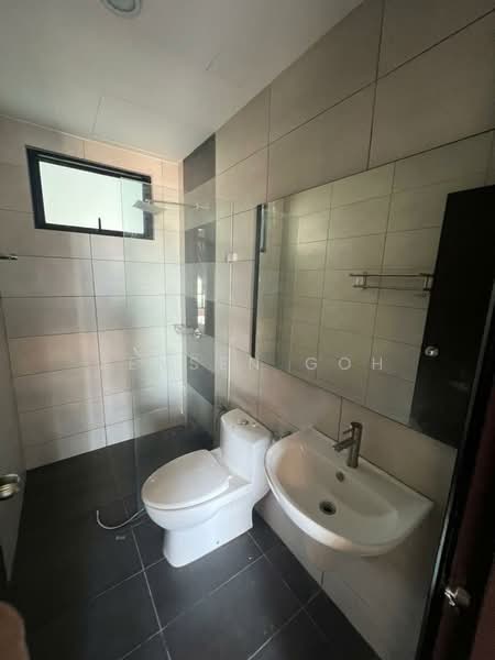 Service Residence for Sale at Molek Regency - Jensen Goh - Bathroom - PropertyGuru.com.my