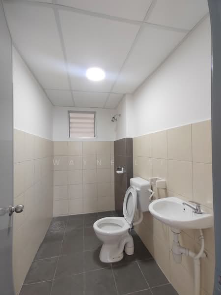 Pangsapuri untuk Disewa di Danau Ria - Wayne Lai - Bathroom - PropertyGuru.com.my