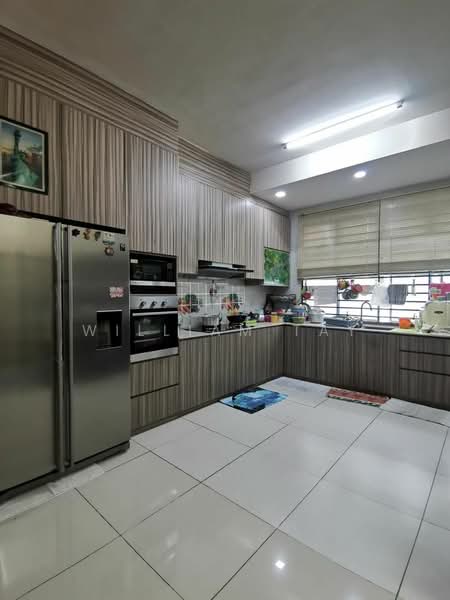 Rumah Teres 2 Tingkat untuk Dijual di Taman Sutera Utama (Skudai) - William Tay - Kitchen - PropertyGuru.com.my