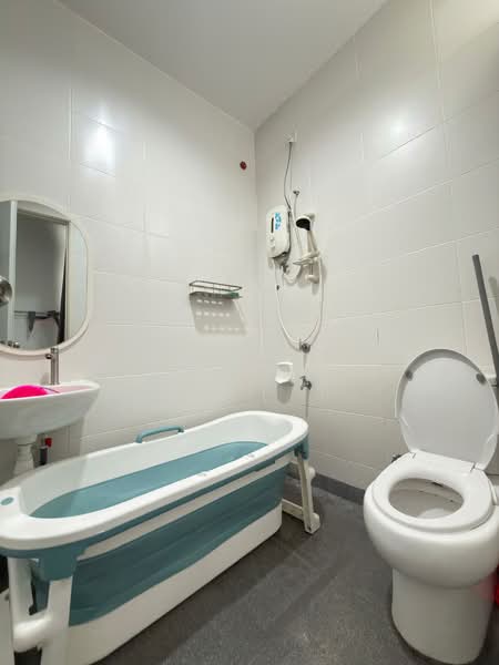 Semi-Detached House for Sale in Setia Tropika (Johor Bahru) - William Tay - Bathroom - PropertyGuru.com.my