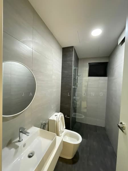 Service Residence for Sale at Trion 2 @ KL - Jacky Leong - Bathroom - PropertyGuru.com.my