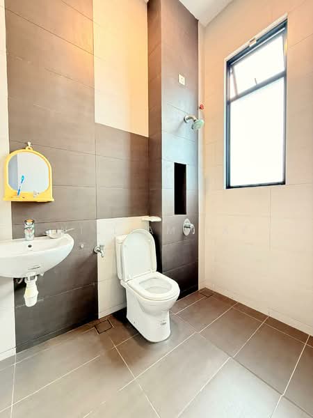 Semi-Detached House for Sale in Taman Setia Indah (Tebrau) - William Tay - Bathroom - PropertyGuru.com.my