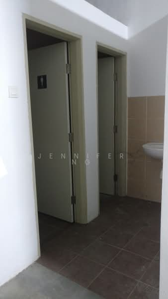 Factory for Sale in Shah Alam (Selangor) - Jennifer Ng - Bathroom - PropertyGuru.com.my