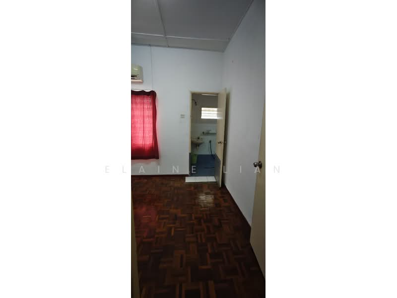 2-storey Terraced House for Rent in Rawang Perdana 2 (Rawang) - Elaine Lian - Bathroom - PropertyGuru.com.my