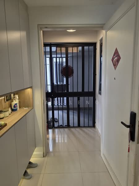 Kondominium untuk Dijual di The Alcove @ The Glades - Sam Leng - Entrance - PropertyGuru.com.my