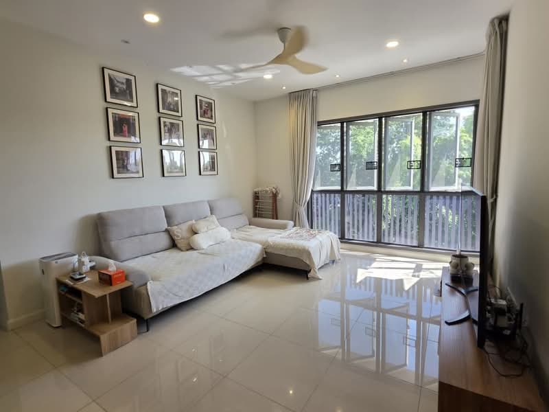 Kondominium untuk Dijual di The Alcove @ The Glades - Sam Leng - Living Room - PropertyGuru.com.my