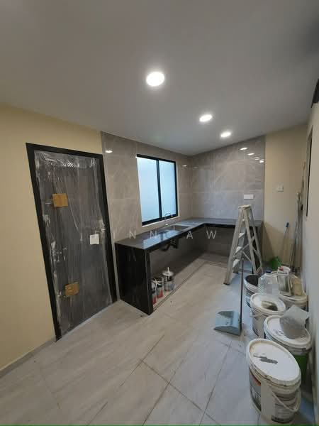 Rumah Teres 1 Tingkat untuk Dijual di Taman Bukit Kempas (Tampoi) - Finn Aw - Kitchen - PropertyGuru.com.my