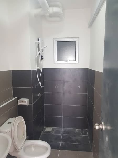 Kondominium untuk Dijual di Residensi Lanai - KY CHEN - Bathroom - PropertyGuru.com.my