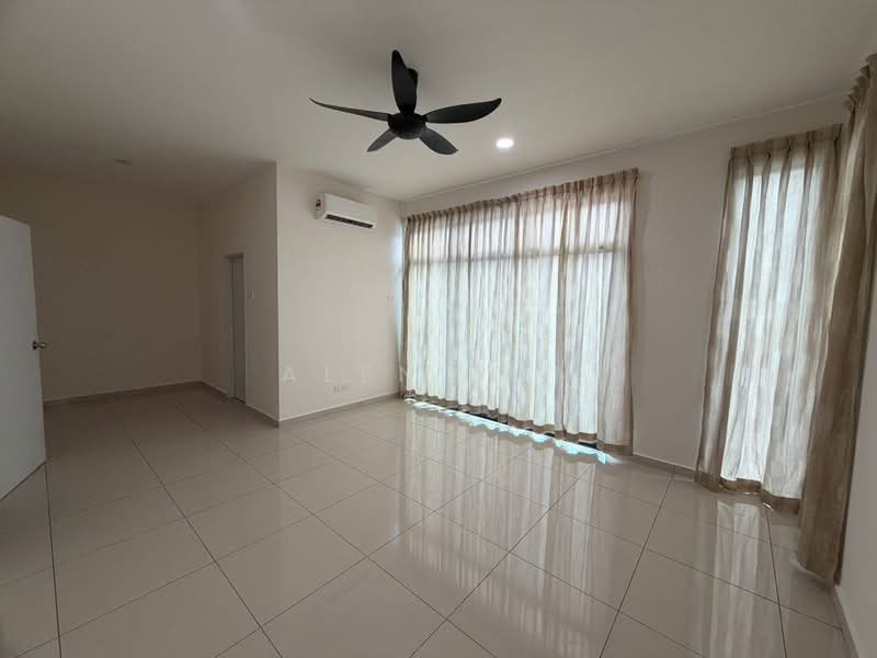 For Rent - Danga Sutera