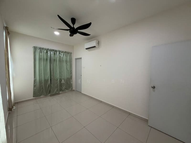 For Rent - Danga Sutera