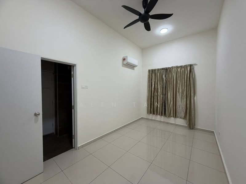 For Rent - Danga Sutera