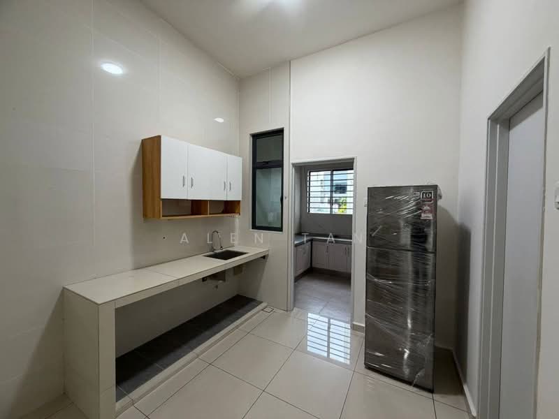For Rent - Danga Sutera