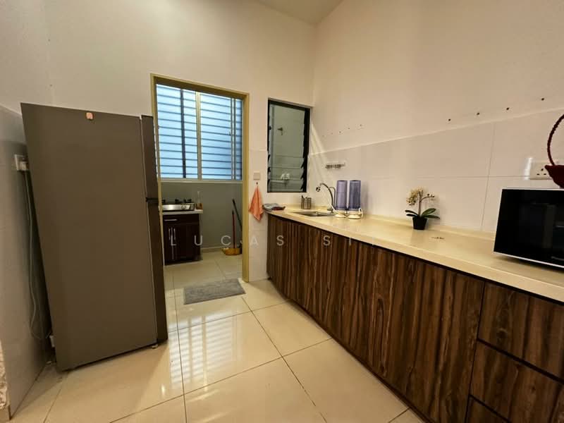 Condominium for Sale at The Hamilton - Lucas Sit - Kitchen - PropertyGuru.com.my