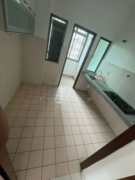 Apartment for Sale at Danga View Apartment - Finn Aw - Kitchen - PropertyGuru.com.my