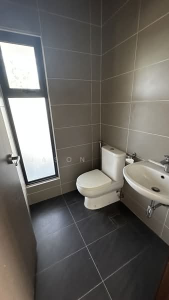 Semi-Detached House for Sale in Eco Sanctuary (Telok Panglima Garang) - Jason Fan - Bathroom - PropertyGuru.com.my