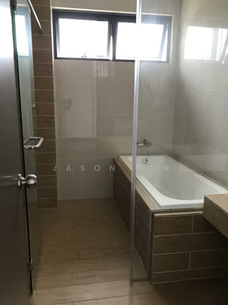 Semi-Detached House for Sale in Eco Sanctuary (Telok Panglima Garang) - Jason Fan - Bathroom - PropertyGuru.com.my