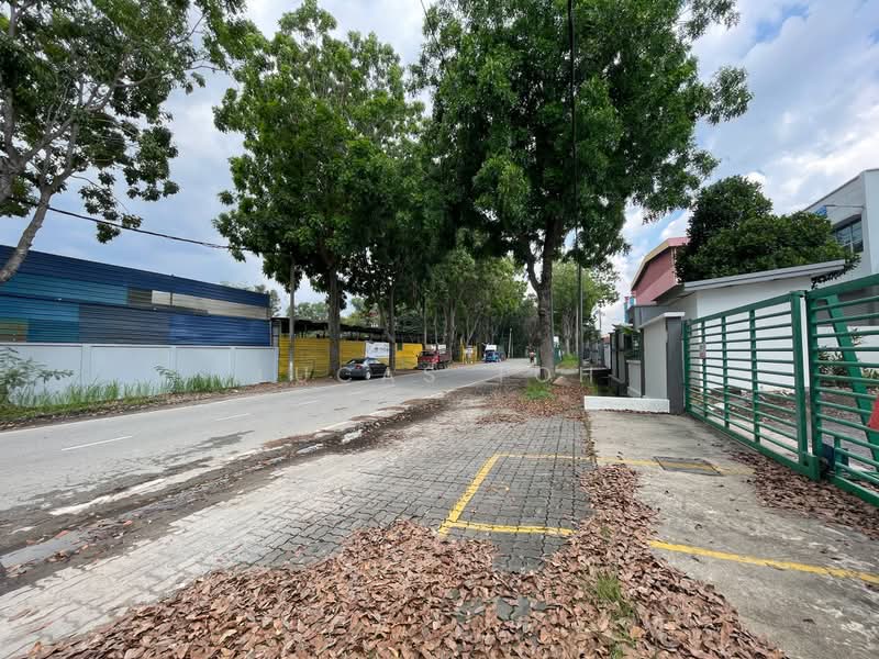 Kilang untuk Disewa di Taman Industri Alam Jaya (Puncak Alam) - Lucas Toh - Exterior - PropertyGuru.com.my