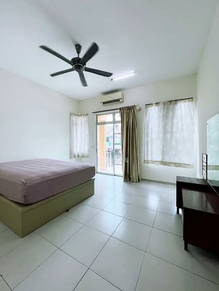 Cluster House for Rent in Taman Nusa Bestari (Iskandar Puteri (Nusajaya)) - Jessica Ma - Bedroom - PropertyGuru.com.my