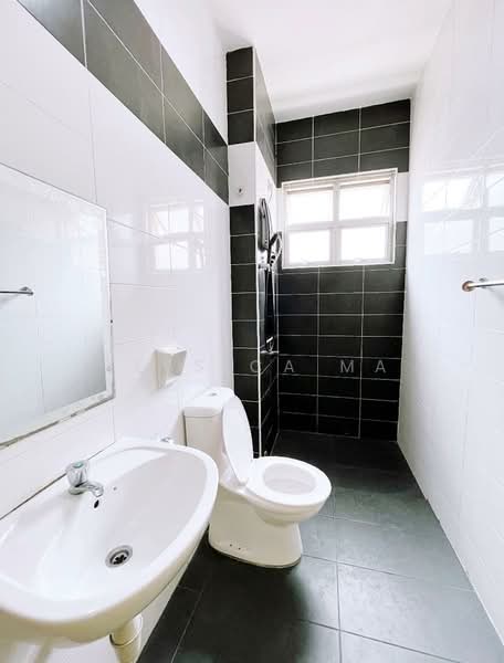 Cluster House for Rent in Taman Nusa Bestari (Iskandar Puteri (Nusajaya)) - Jessica Ma - Bathroom - PropertyGuru.com.my