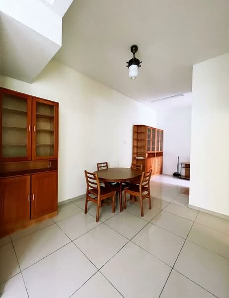 Cluster House for Rent in Taman Nusa Bestari (Iskandar Puteri (Nusajaya)) - Jessica Ma - Dining Room - PropertyGuru.com.my